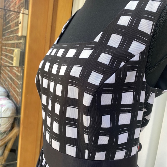 Sleeveless Fit & Flare Dress - Picture 2 of 8